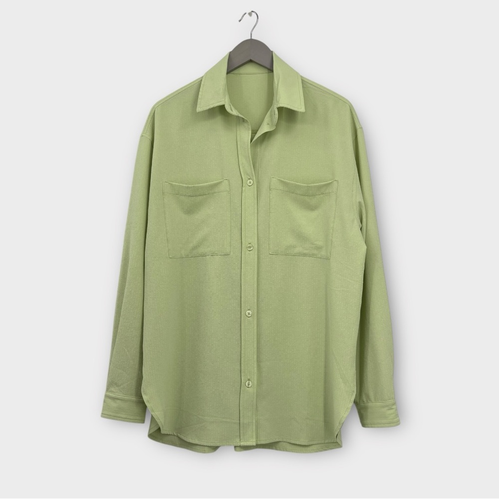 ALO Yoga Pale Green Oversized Button-Up Shirt - Picture 2 of 6